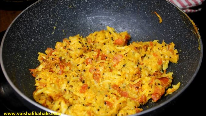 How to make Mooli Moong Besan