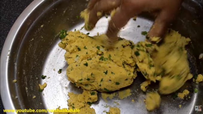 मक्के के परांठे