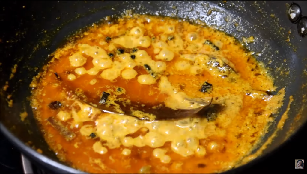 CHICKPEAS WITH YOGURT GRAVY RECIPE