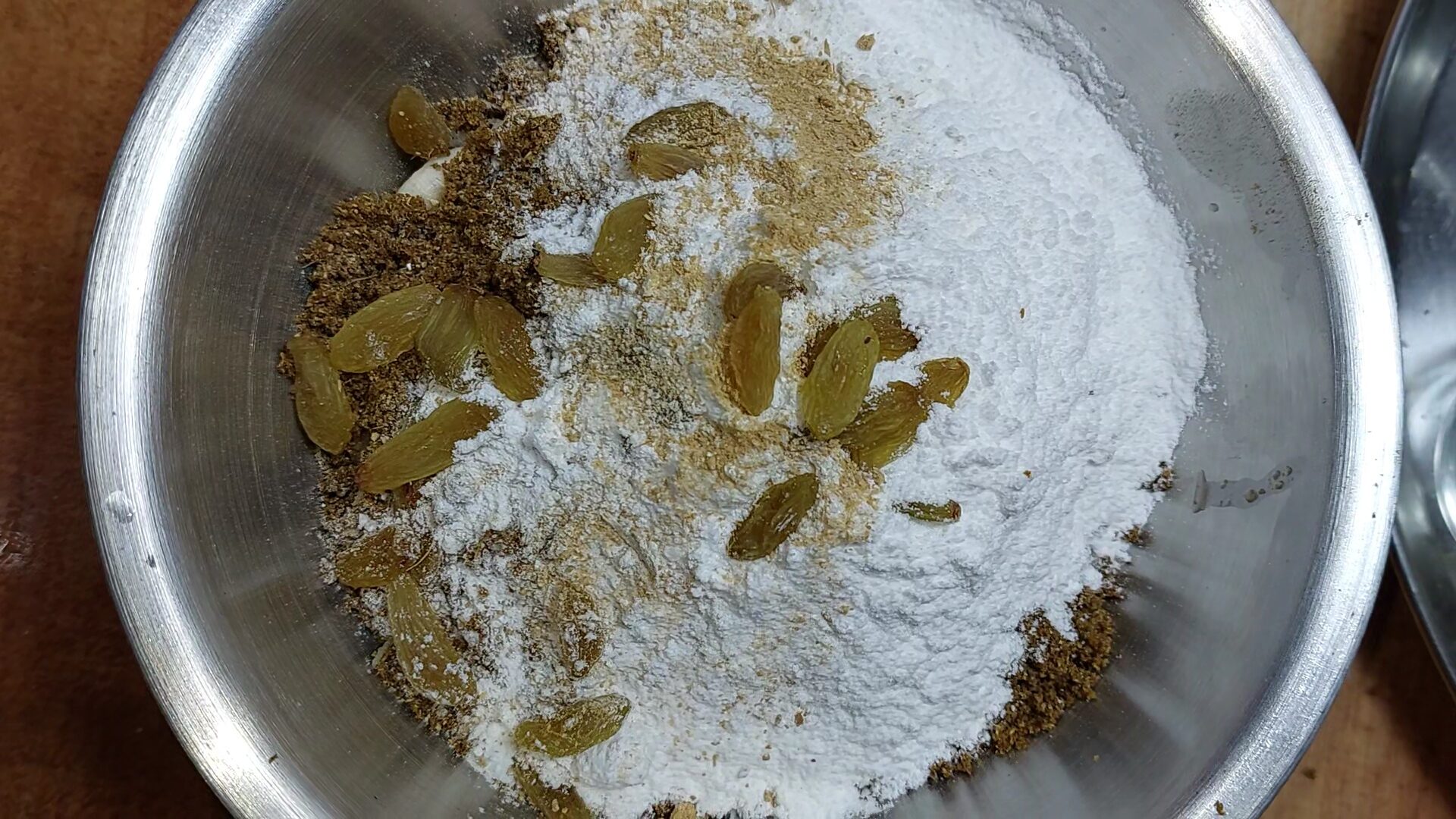 how to make dhaniya panjiri