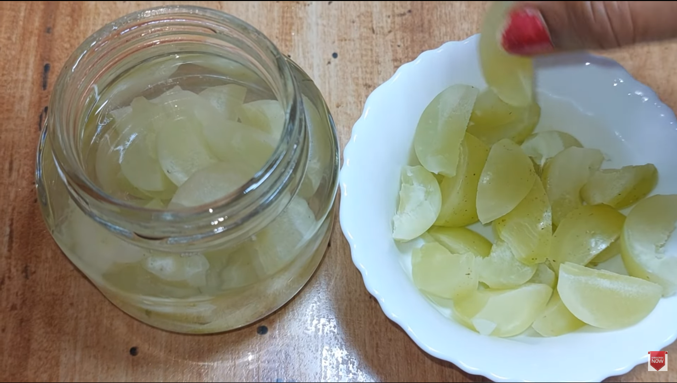 How to Preserve Amla for Long Time